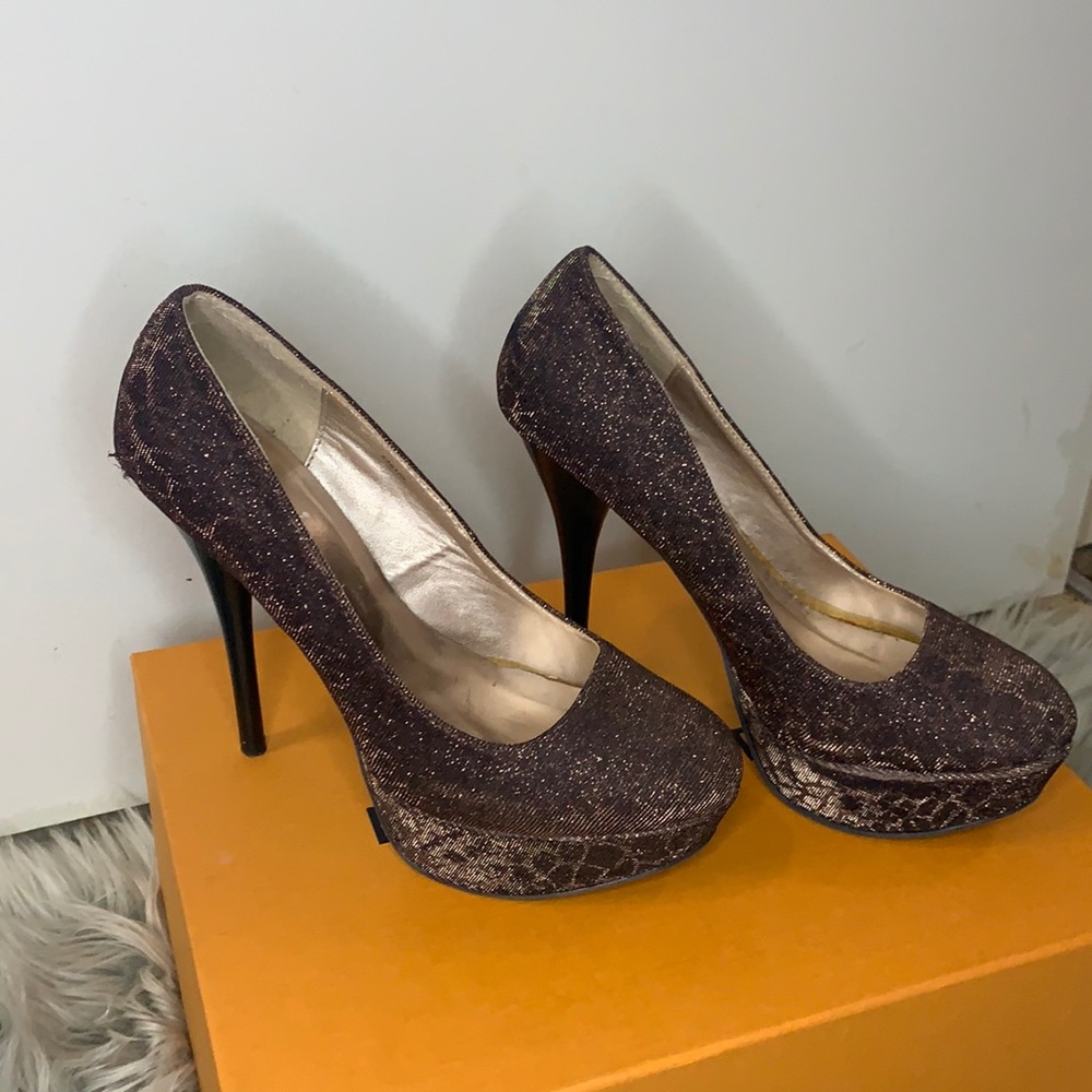 Cheetah Print Metallic Pump
